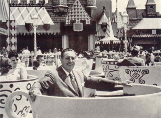 Walt in Teacups